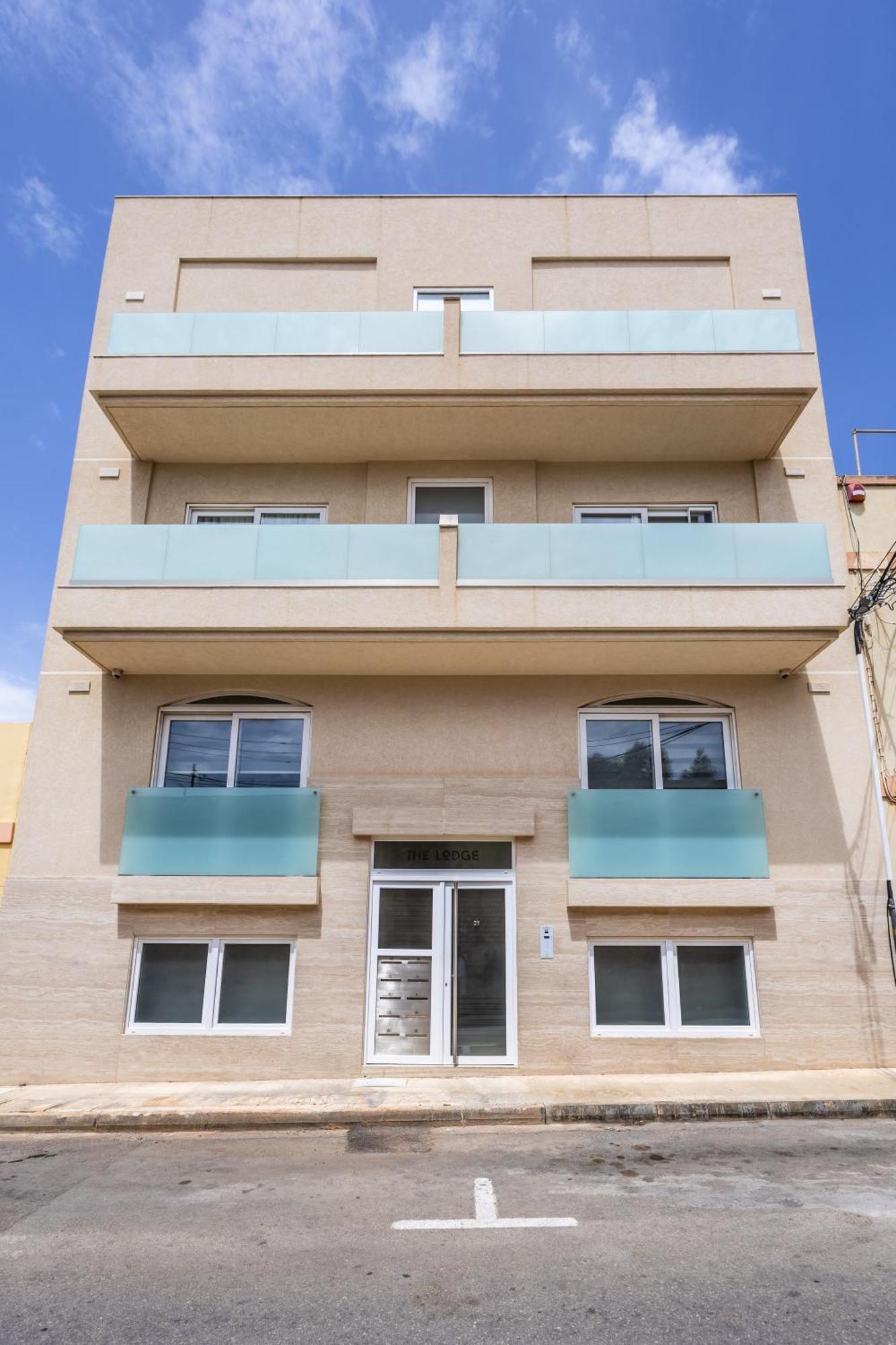 Fl 4 Thelodge-charming Retreat By Homely Apartment *